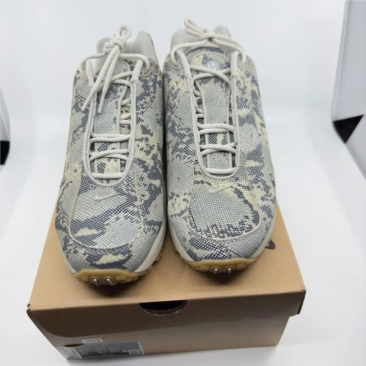 Nike shoes - Gray 5