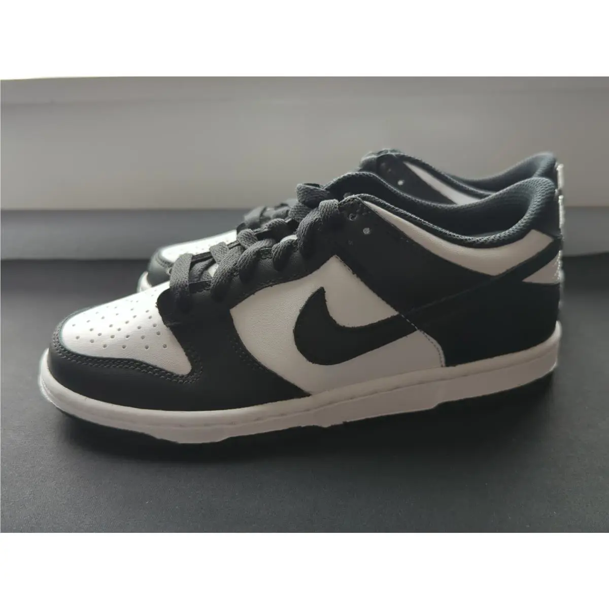 Nike shoes - Panda - Panda - Black & White 2