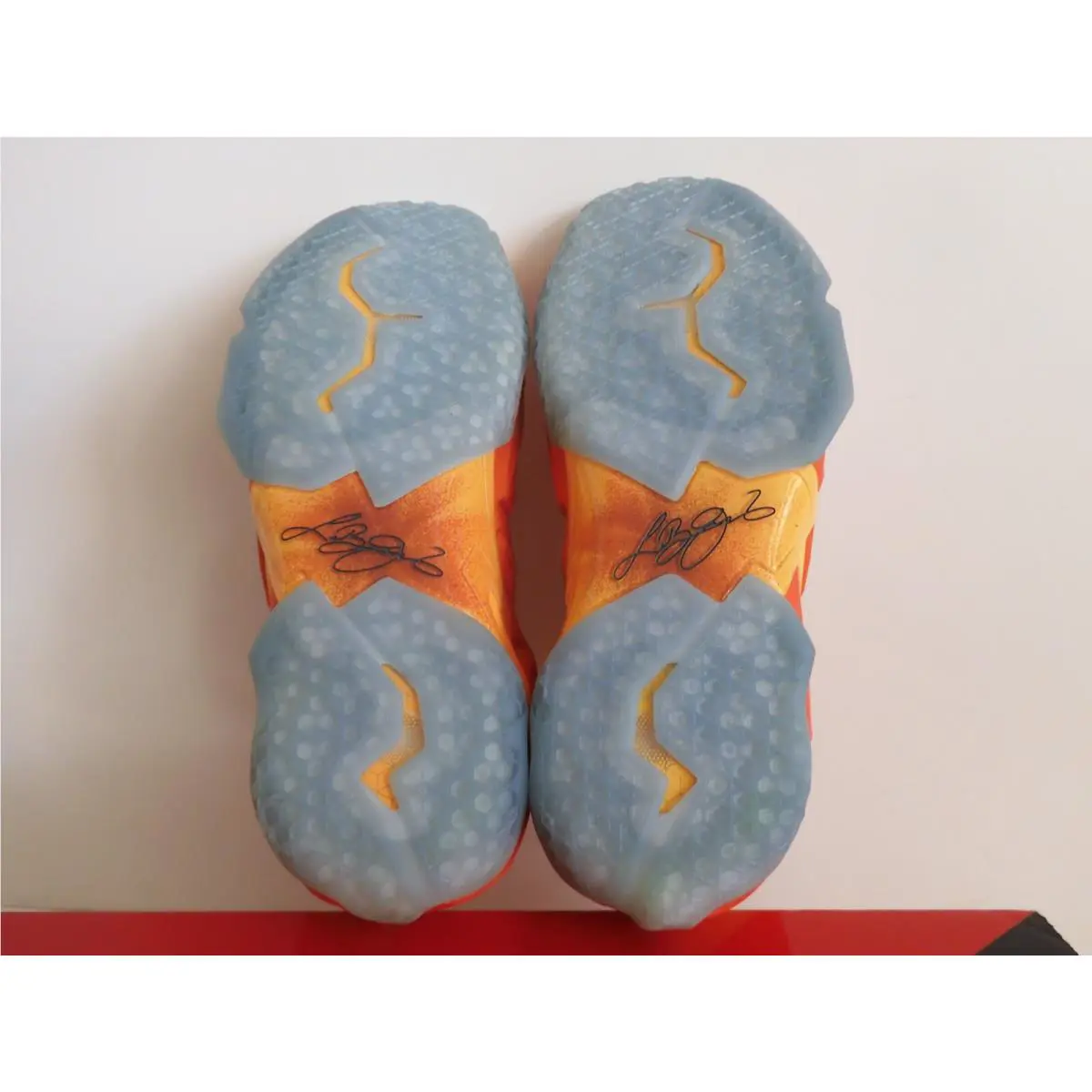 Nike shoes - Nike LeBron 11 - LeBron - 626376-800 - Orange (UPC: 887229141109) 4