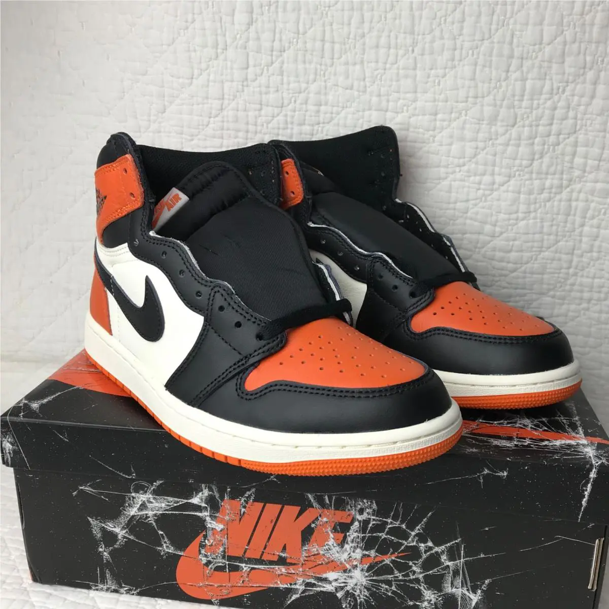 Nike shoes - Air Jordan 1 - Air - DZ5485-008 - Orange 8