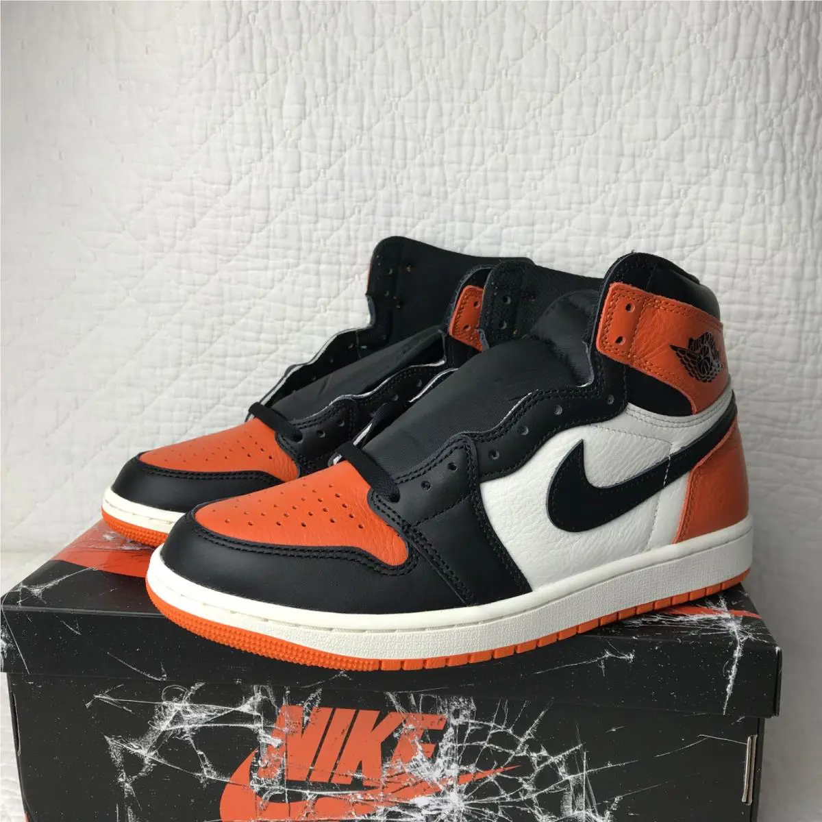 Nike shoes - Air Jordan 1 - Air - DZ5485-008 - Orange 5