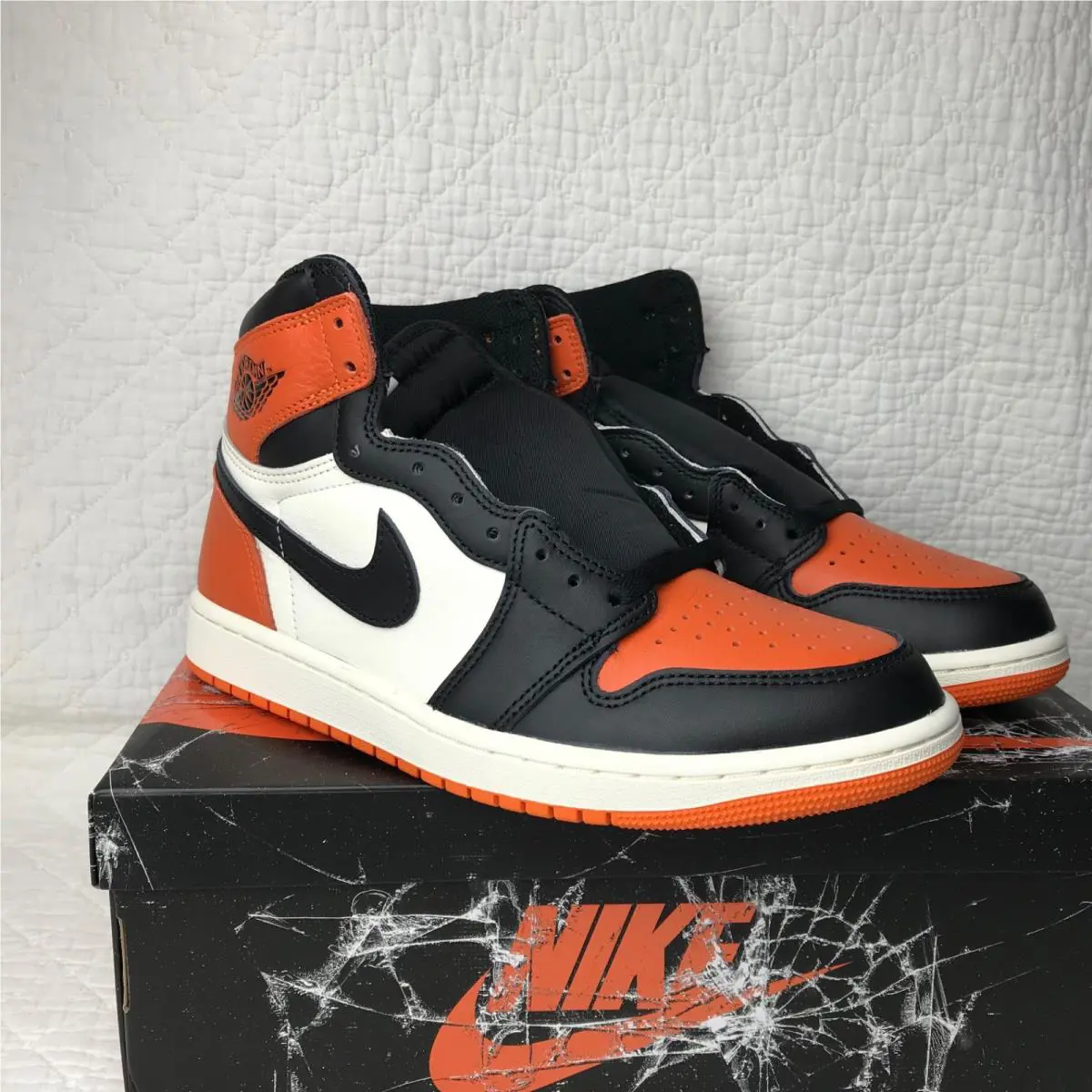 Nike shoes - Air Jordan 1 - Air - DZ5485-008 - Orange 7