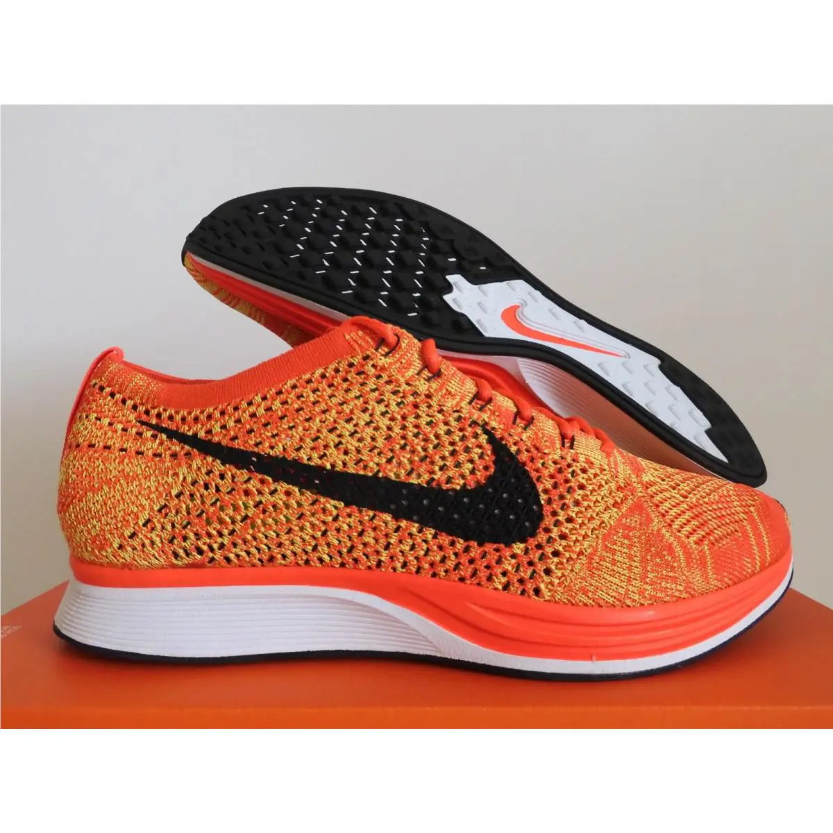 Nike Flyknit Racer Bright Crimson Red-black-volt SZ 9.5 526628-602