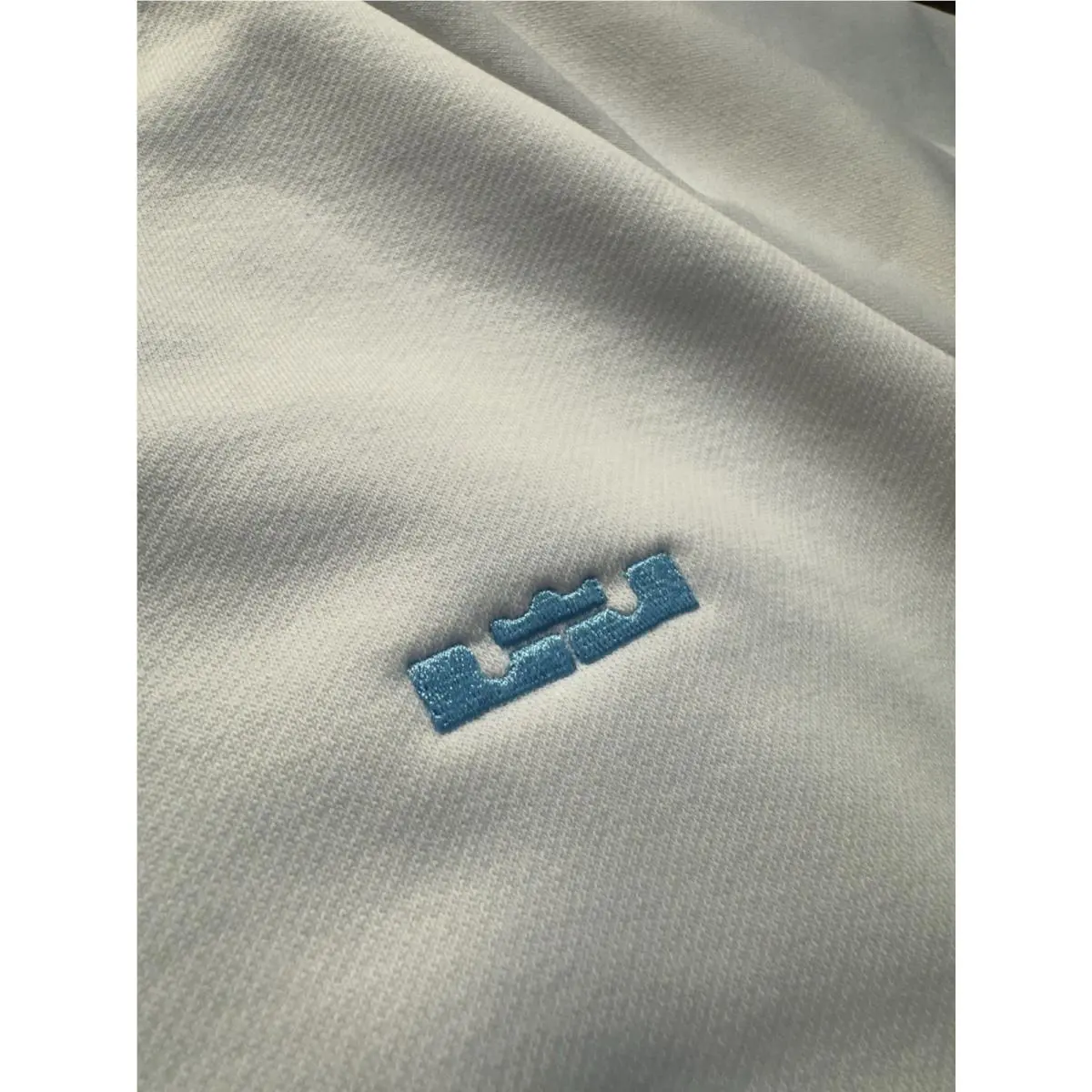 Nike clothing - Nike LeBron - LeBron - FZ1034 - White (UPC: 197601566513) 1