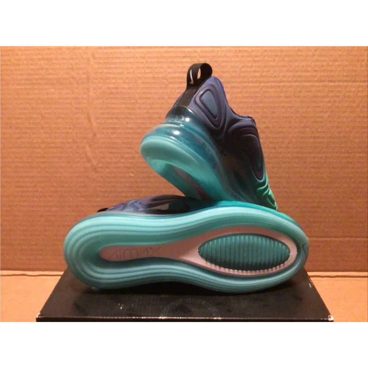 Nike shoes - Nike Air Max 720 - Air Max - Blue 0
