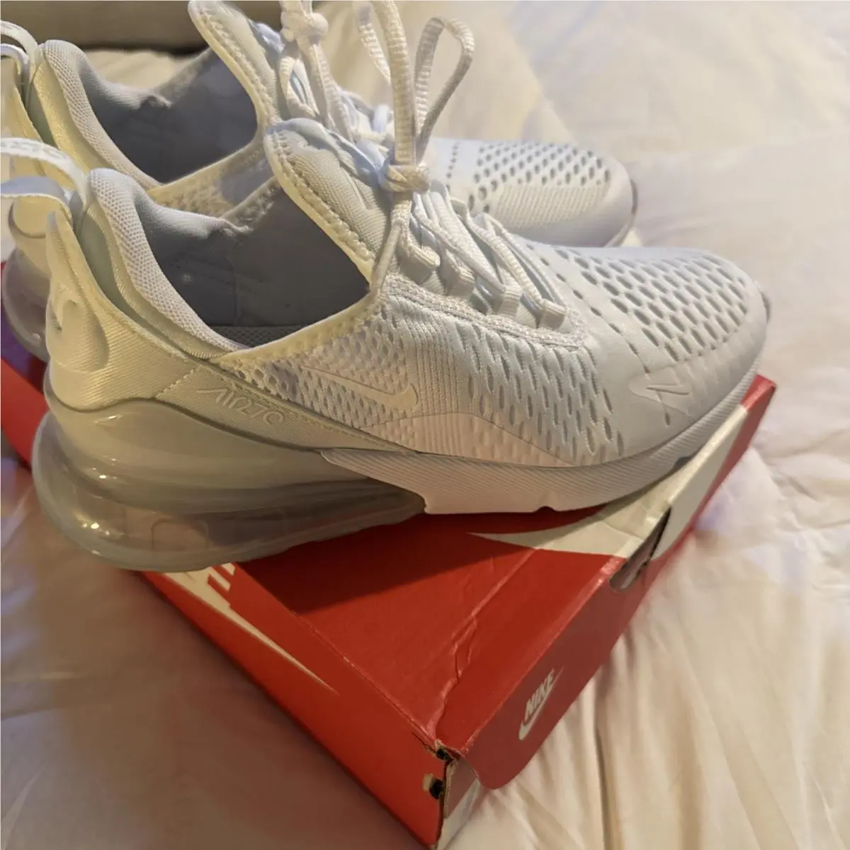 Nike Air Max 270 GS White Metallic Silver Size 7Y Women’s 8.5
