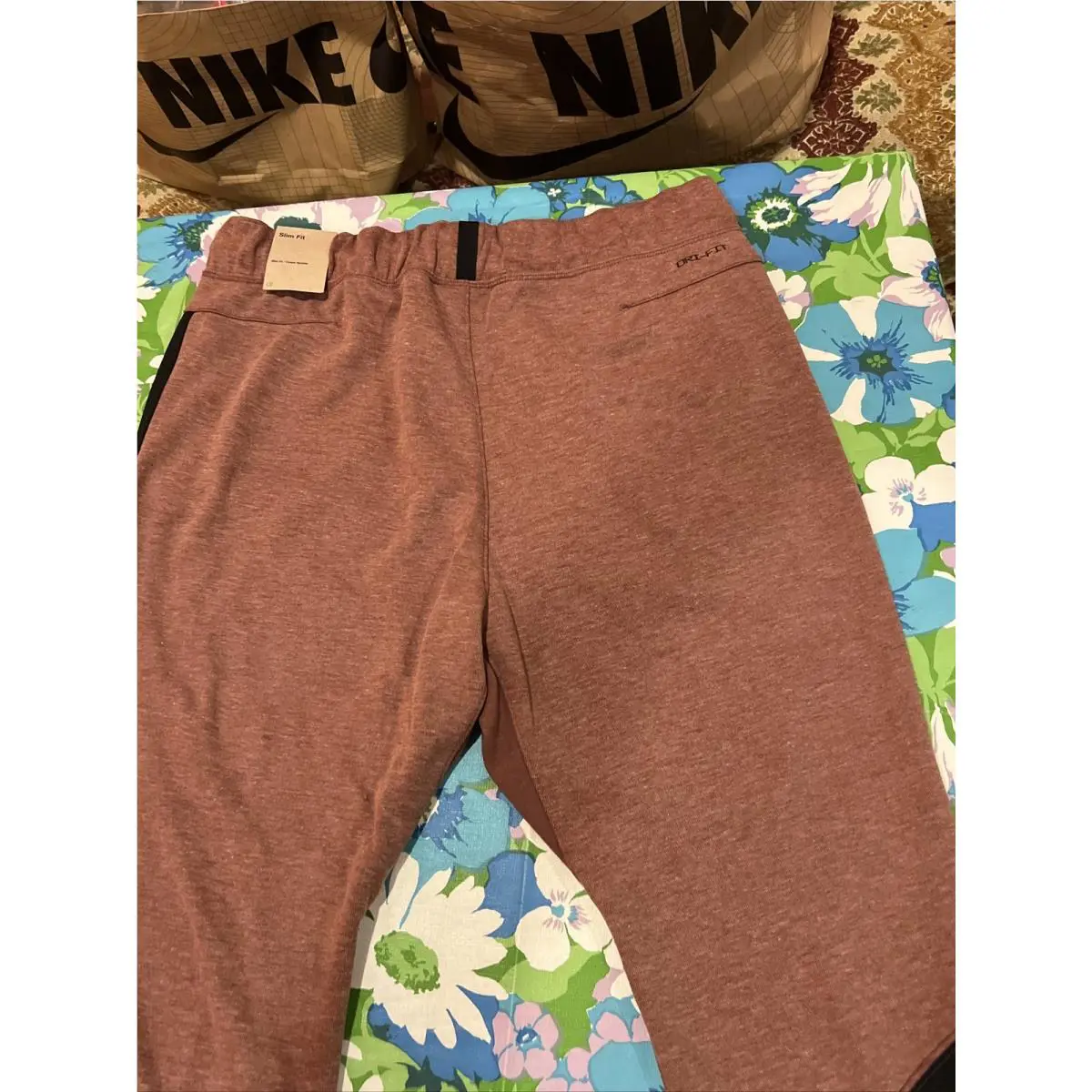 Nike clothing - Jordan Dri-FIT - Dark Pony/Black/Black 12