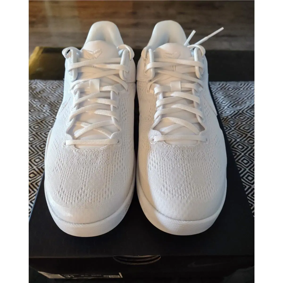 Nike shoes - Nike Kobe 8 - Kobe - White 1