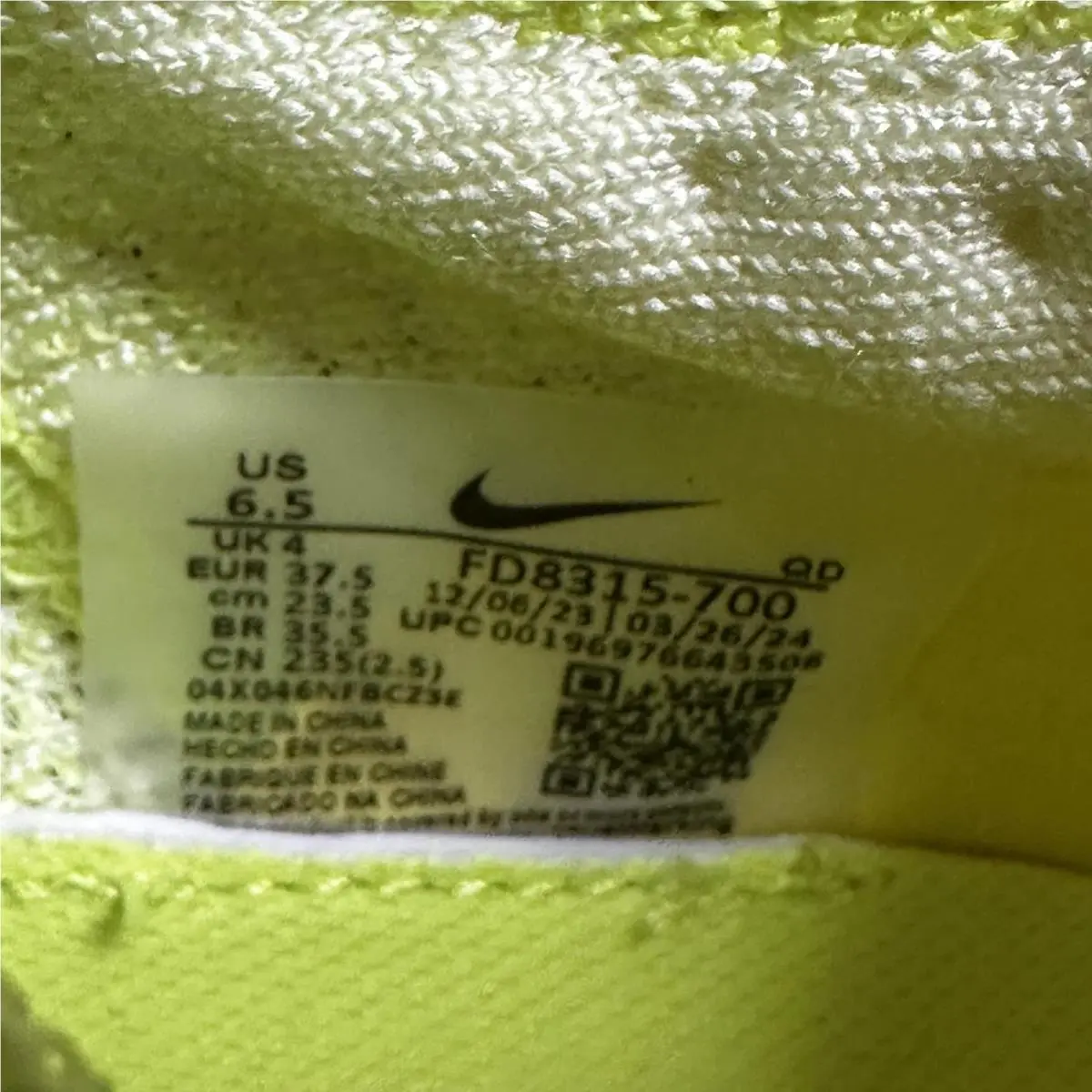 Nike shoes - Green 4