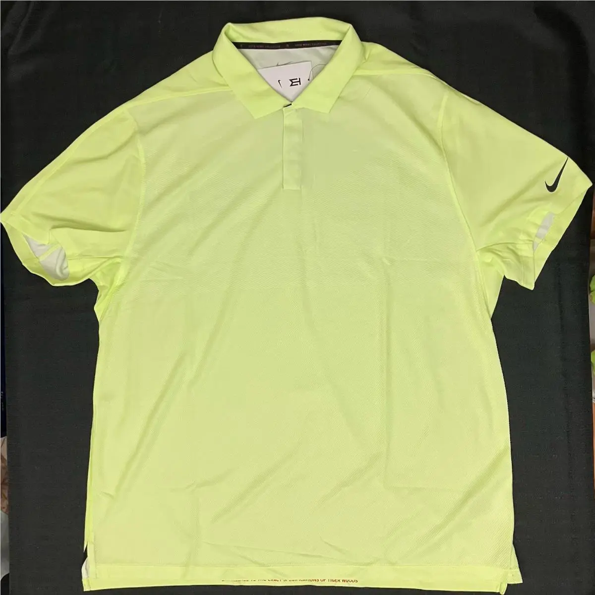 Nike clothing - Tiger Woods ADV Polo - Tiger Woods ADV Polo - Barely Volt Black 0