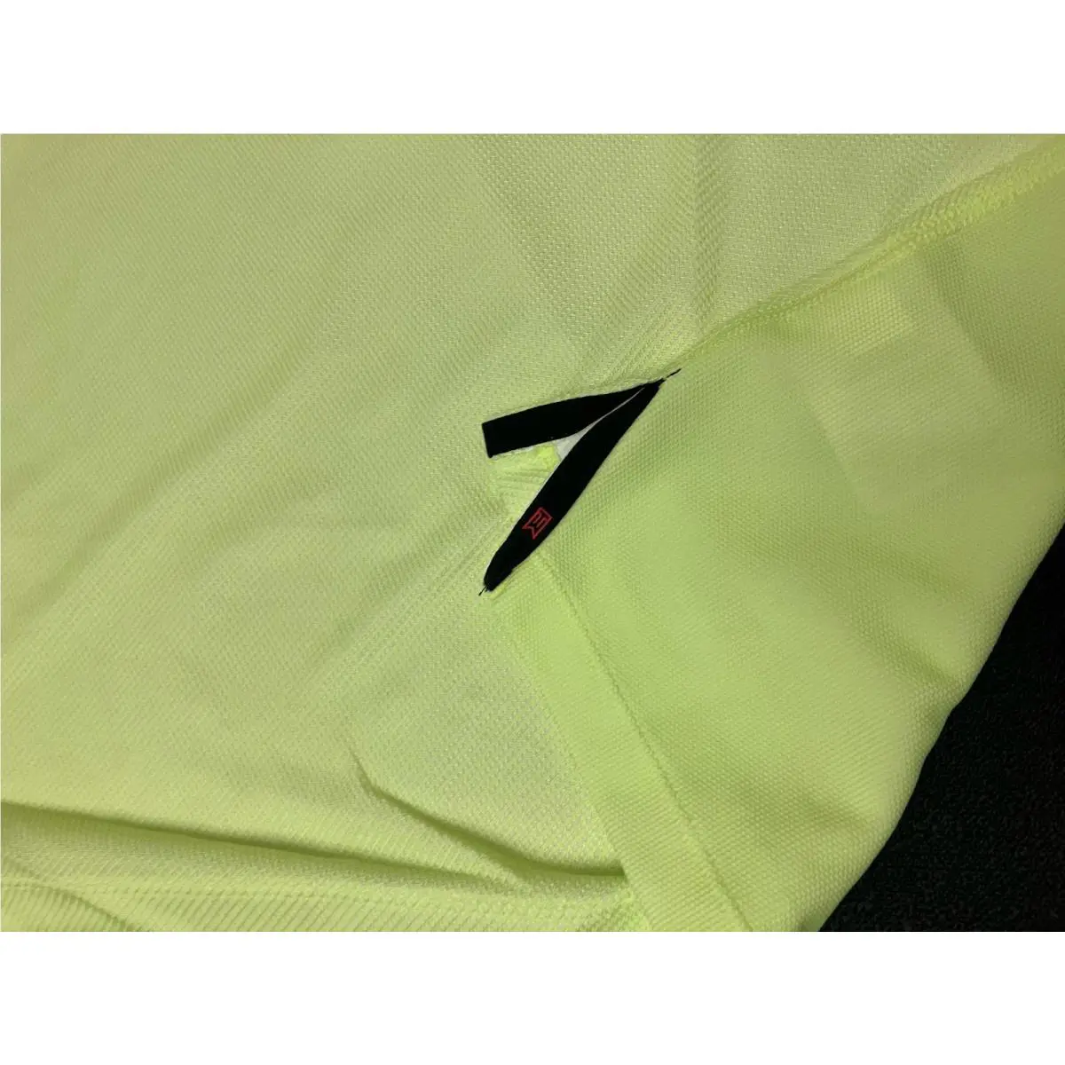 Nike clothing - Tiger Woods ADV Polo - Tiger Woods ADV Polo - Barely Volt Black 4