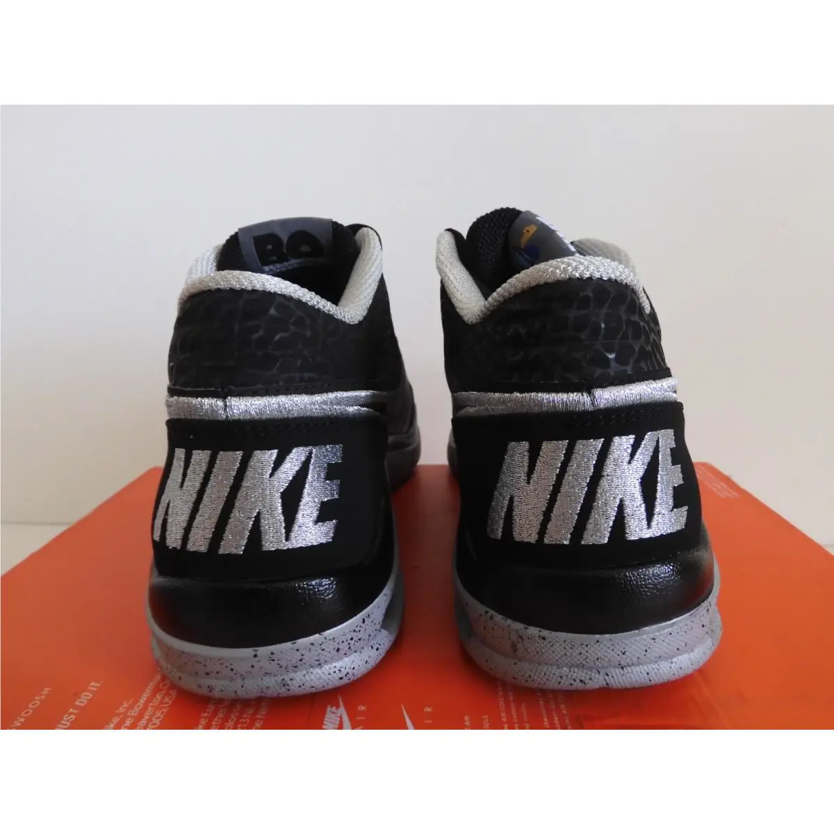 Nike shoes - Nike Air Trainer 1 - Air Trainer - 371378-007 - Black (UPC: 884500620384) 2