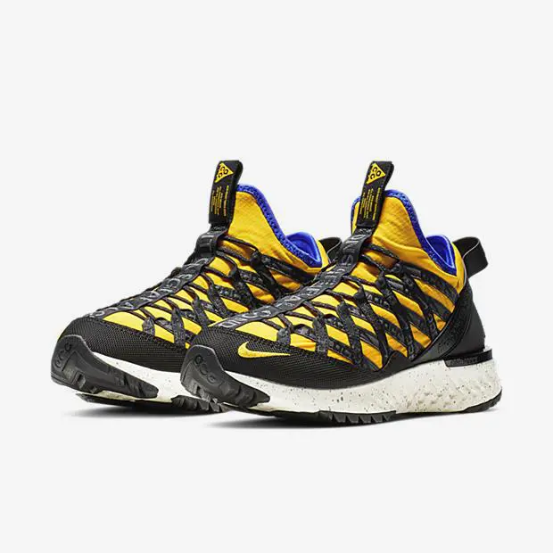Nike shoes - Amarillo/Black/Racer Blue (UPC: 193149332122) 1