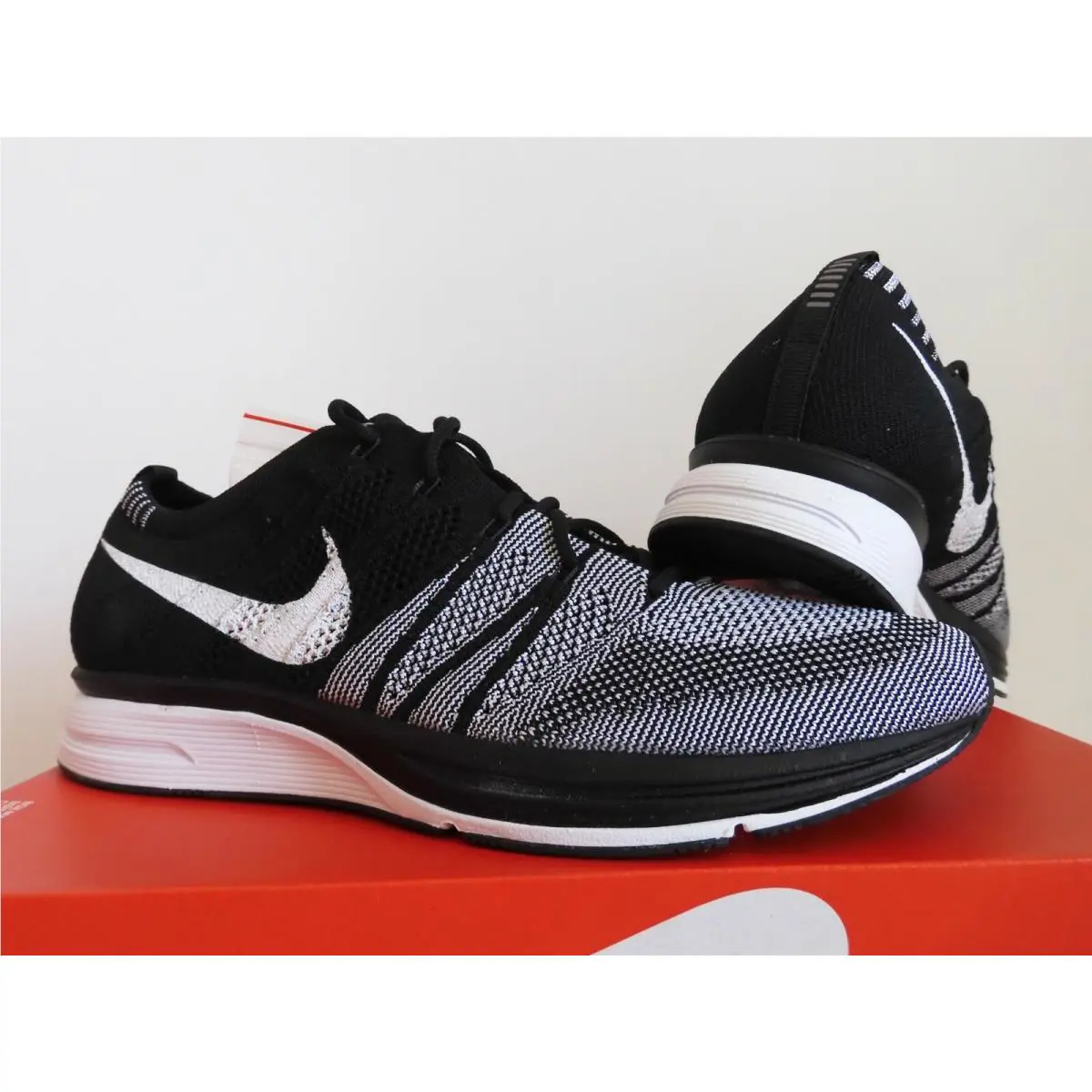 Nike shoes - Nike Flyknit Trainer - Flyknit Trainer - Black (UPC: 887231010165) 0
