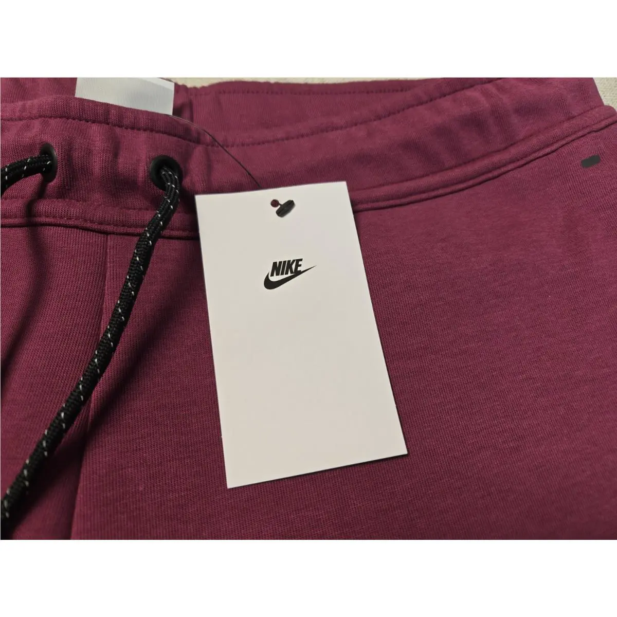Nike clothing - White Black Rosewood Magenta Purple 9