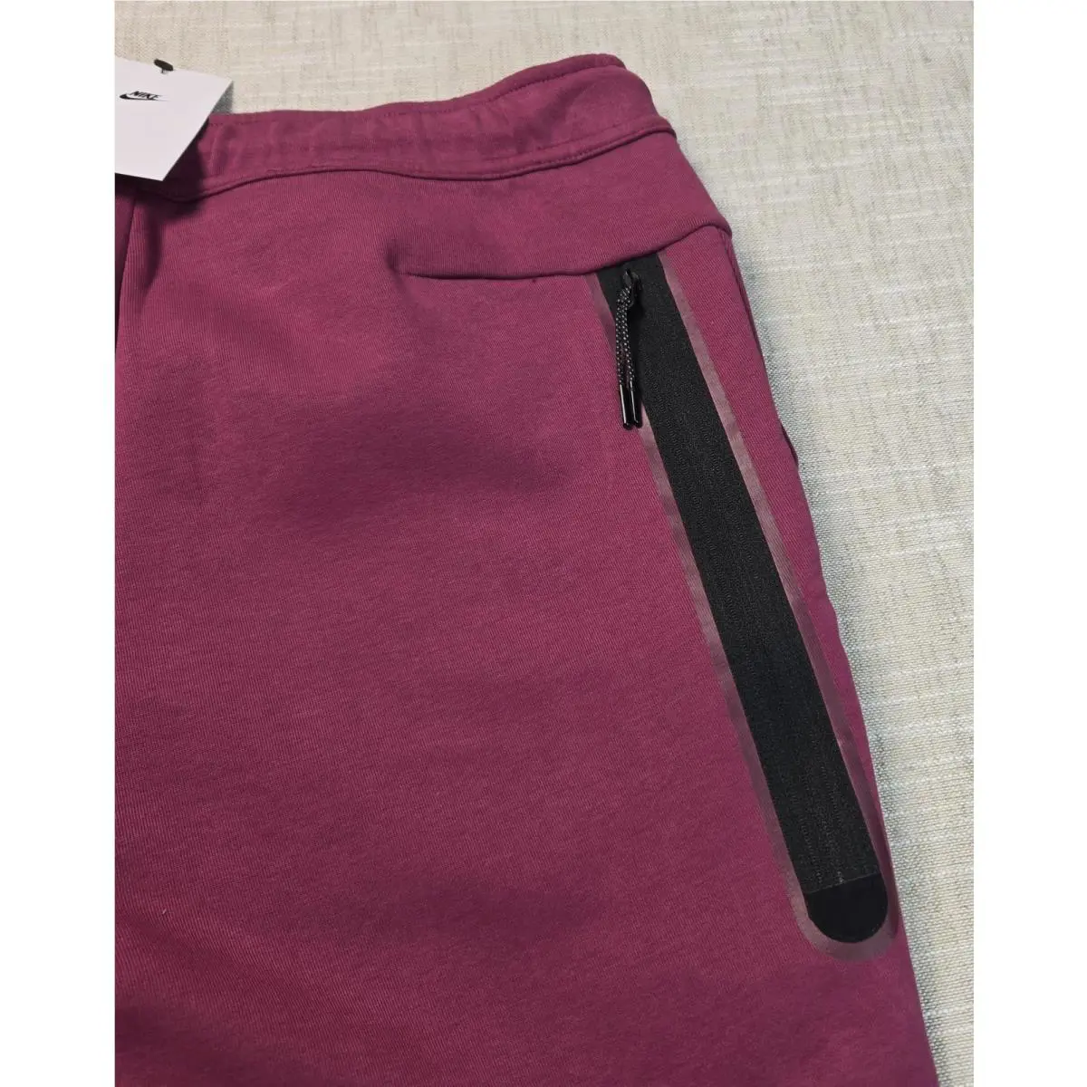 Nike clothing - White Black Rosewood Magenta Purple 7