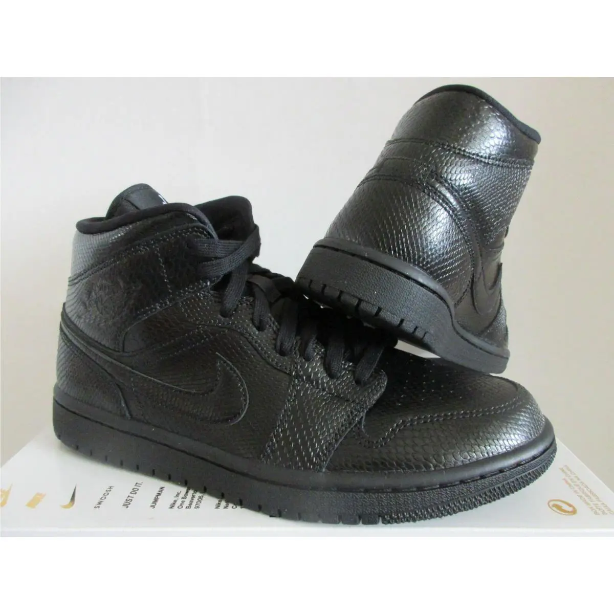 Nike shoes - Air Jordan 1 Mid - Air Mid - BQ6472-010 - Black (UPC: 193658008327) 0
