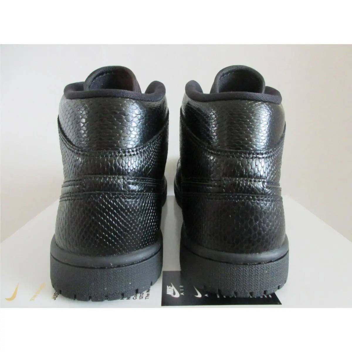 Nike shoes - Air Jordan 1 Mid - Air Mid - BQ6472-010 - Black (UPC: 193658008327) 2