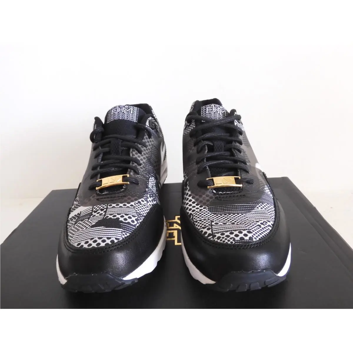 Nike shoes - Nike Air Max 1 Ultra - 718451-001 - Black (UPC: 091206840231) 1