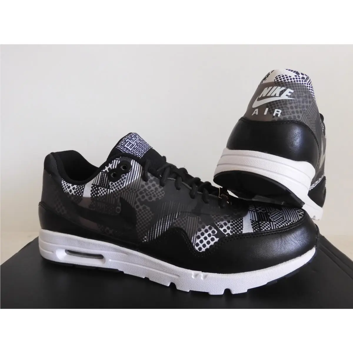 Nike shoes - Nike Air Max 1 Ultra - 718451-001 - Black (UPC: 091206840231) 0