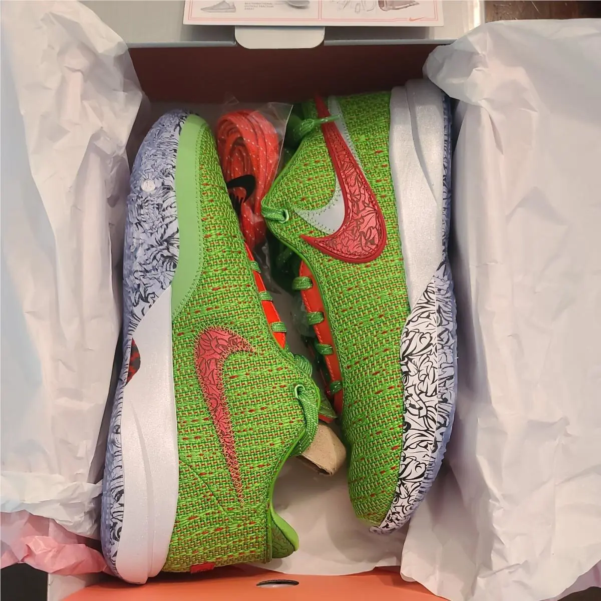 Nike shoes - Nike Lebron 20 - Lebron - 4955 - green apple (UPC: 406604937580) 0