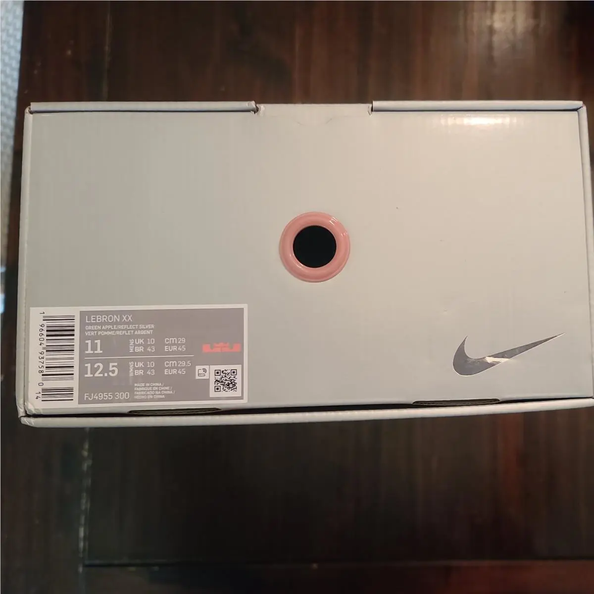Nike shoes - Nike Lebron 20 - Lebron - 4955 - green apple (UPC: 406604937580) 5