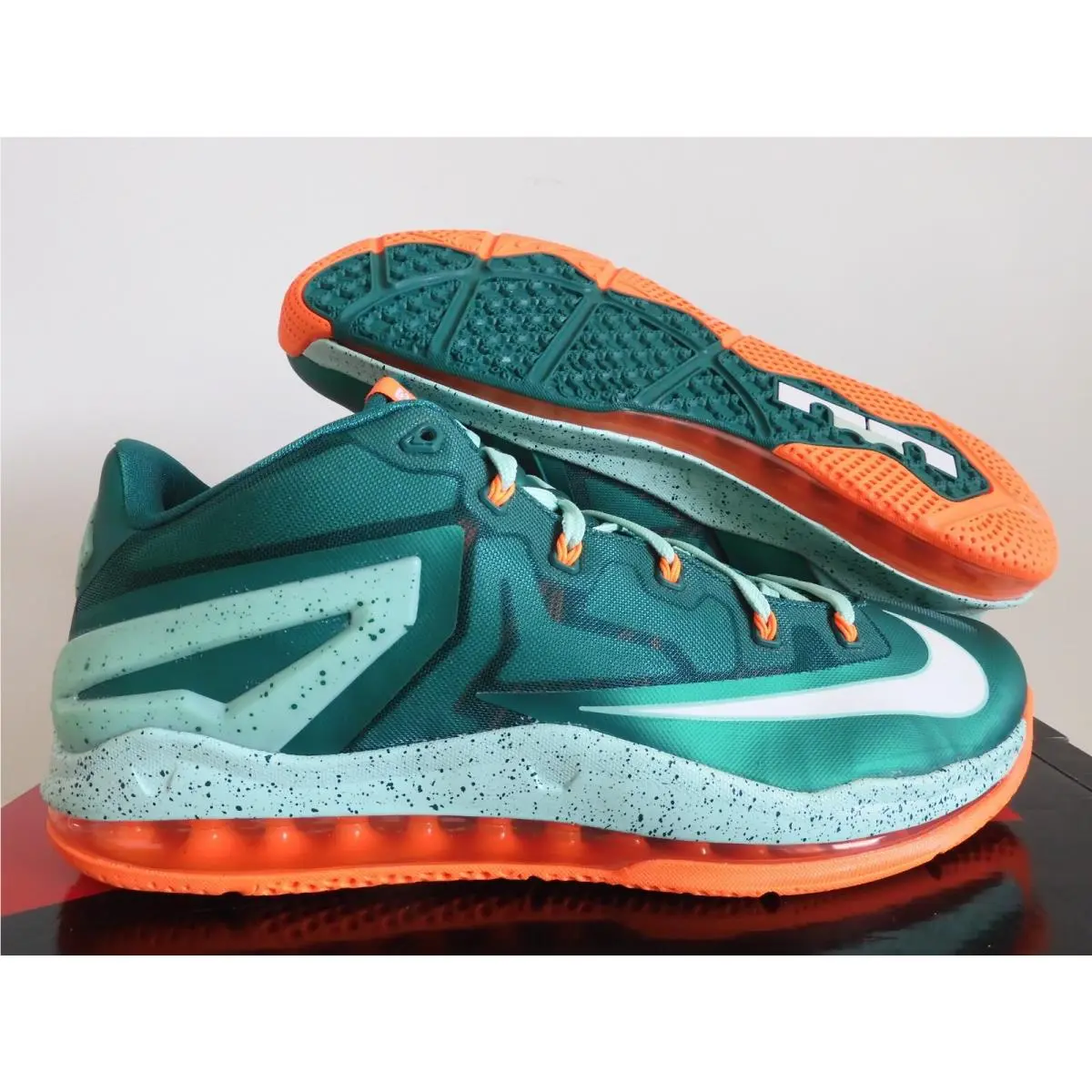 Nike Lebron XI 11 Low Biscayne Mystic Green-white-mint SZ 13 642849-313