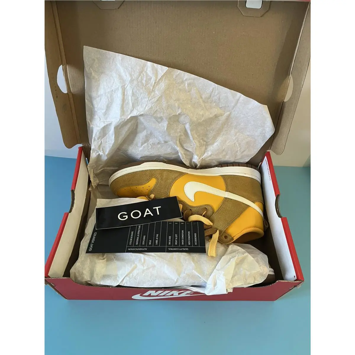 Nike shoes - SE - DH6758700 - Gold 8