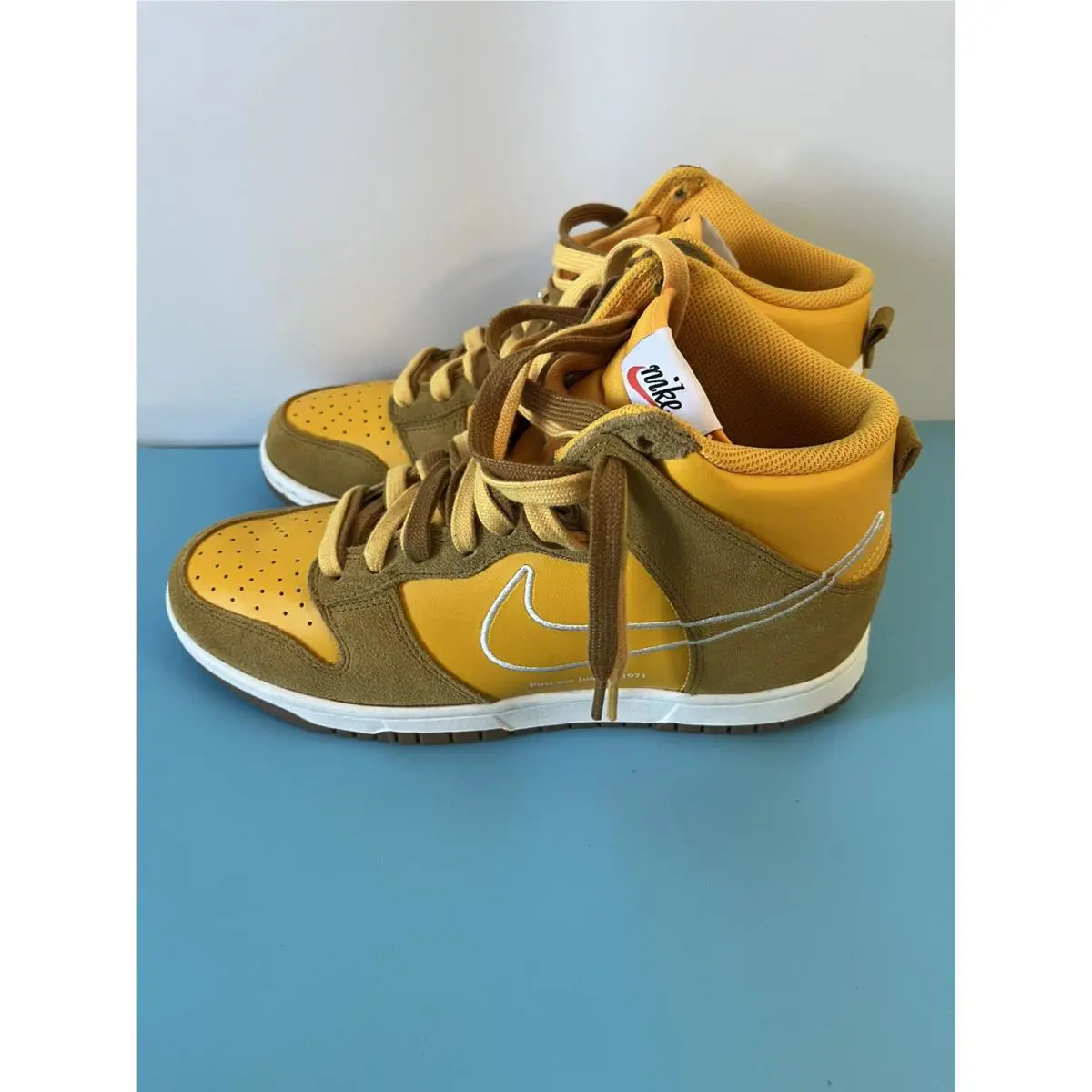 Nike shoes - SE - DH6758700 - Gold 4