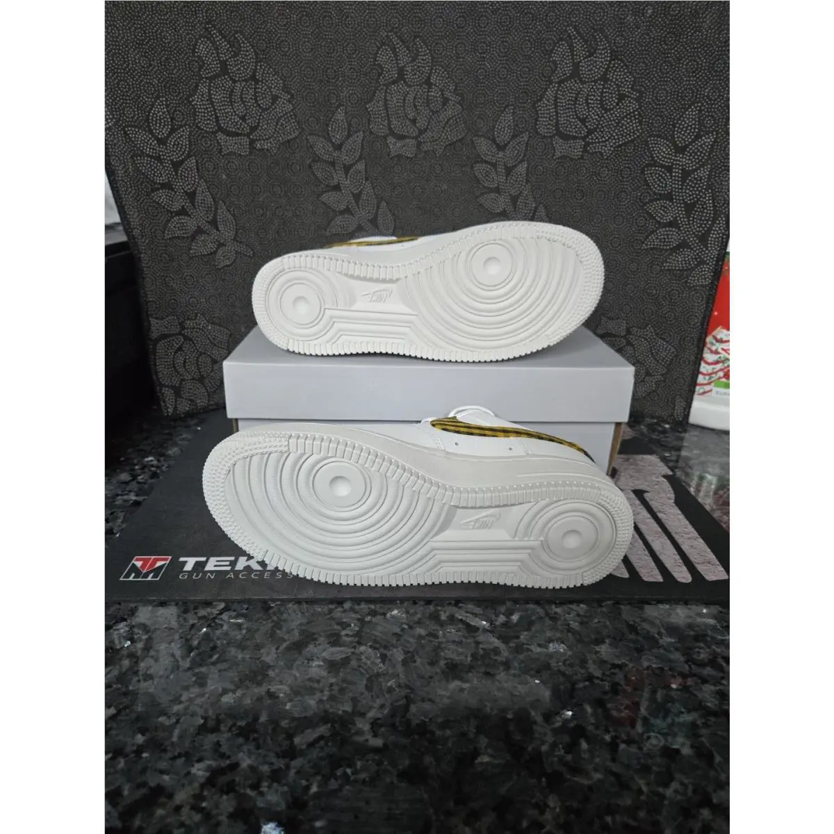 Nike shoes - Nike Air Force 1 `07 - DZ2784-101 - White 1