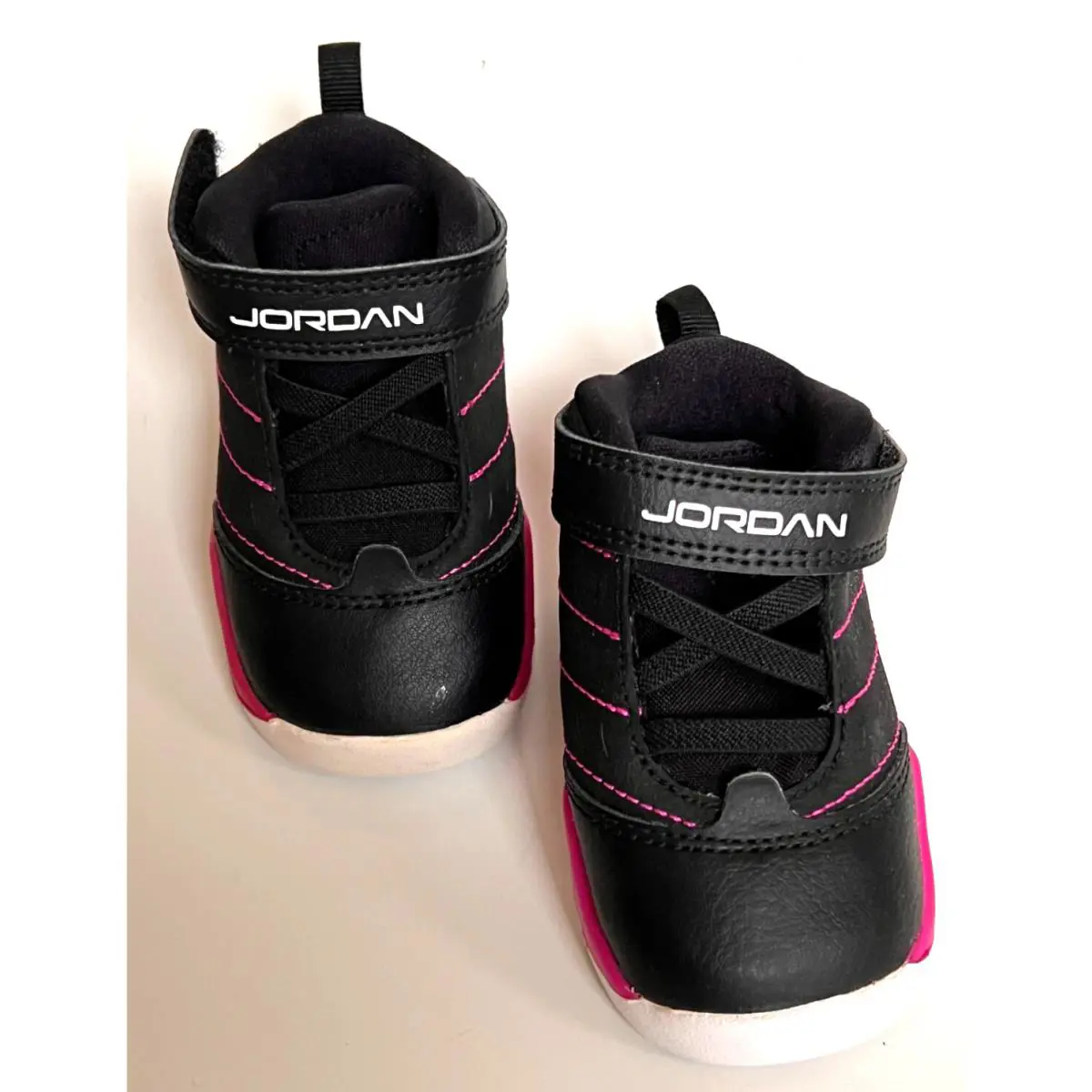 Nike shoes - Black (UPC: 888408356529) 2