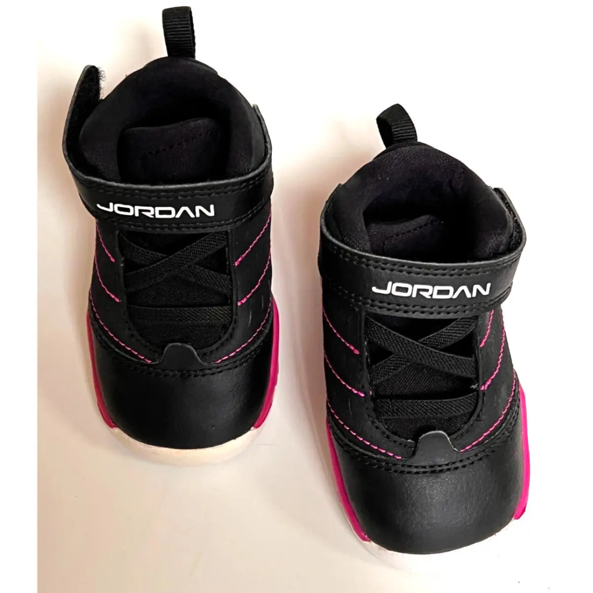 Nike shoes - Black (UPC: 888408356529) 5