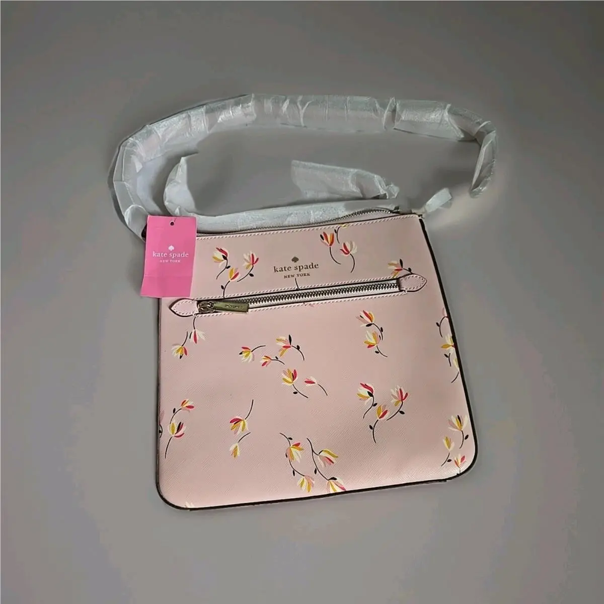 Kate Spade North South Crossbody Pink Whispy Flowers Purse/bag