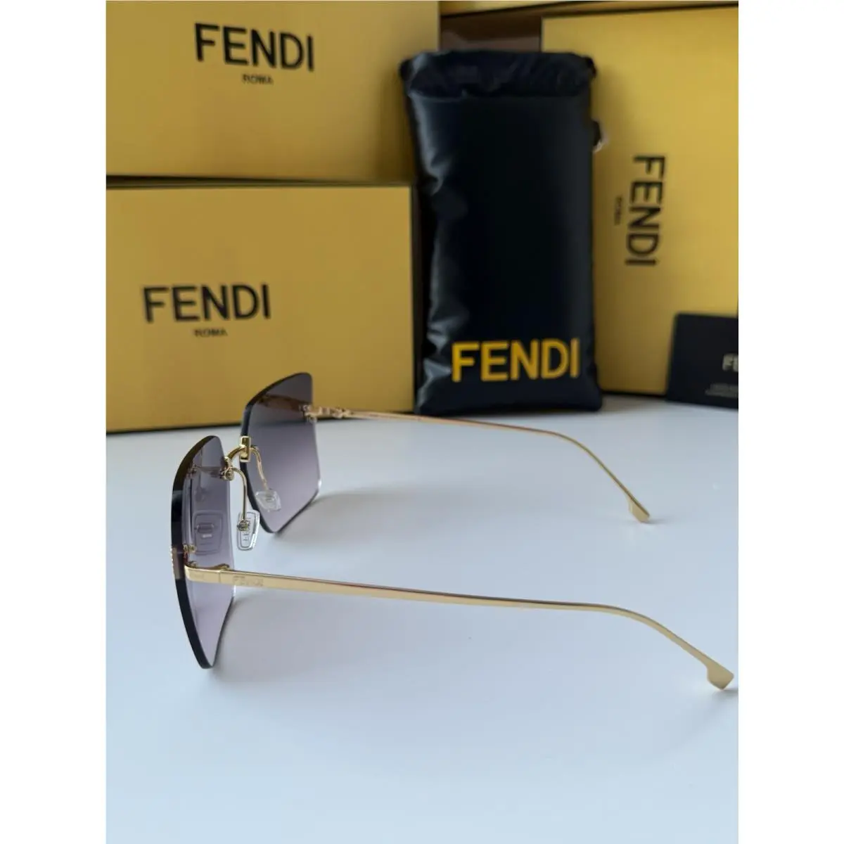 Fendi Tinted Sunglasses with Case FE4082US Winter, but make it fashion. ? FENDI FE4082US main image 3