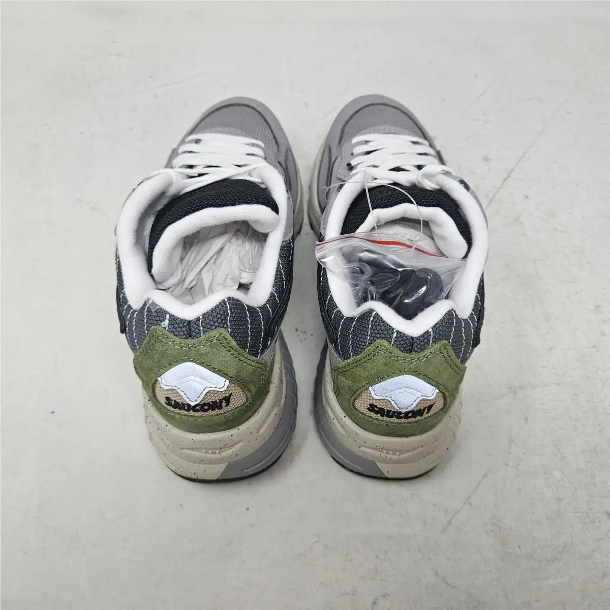 Saucony shoes - Saucony 3D Grid Hurricane - Grid Hurricane - S70670-1 - Grey / Grey / Green (UPC: 195017559082) 3