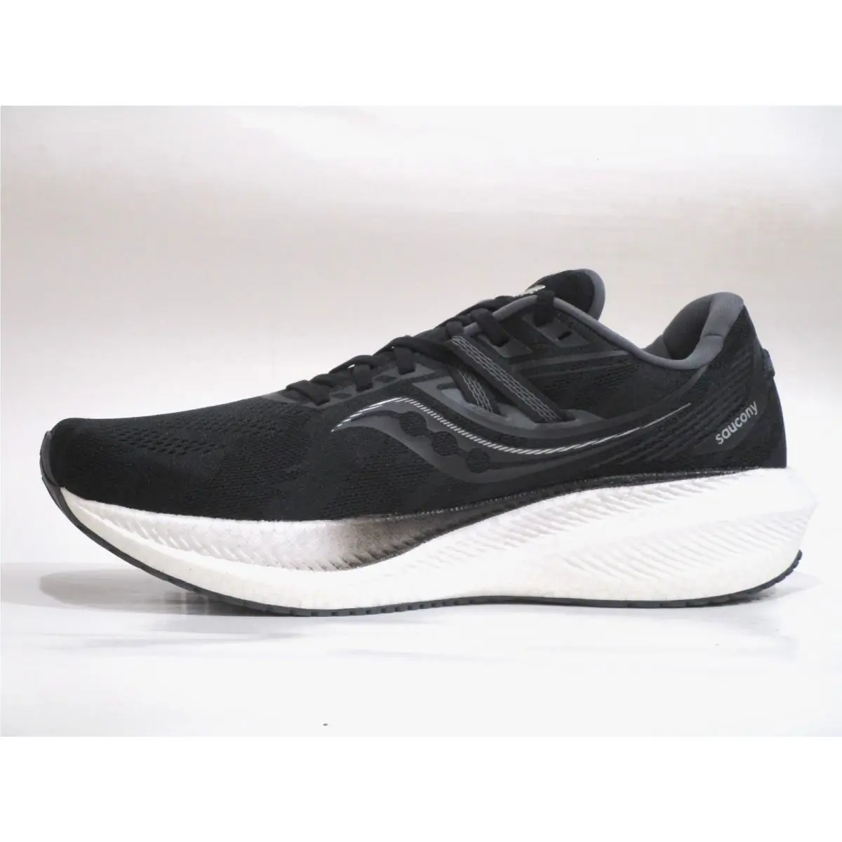 Saucony shoes - Saucony Triumph 20 - Triumph - S20759-10 - Black/White 1
