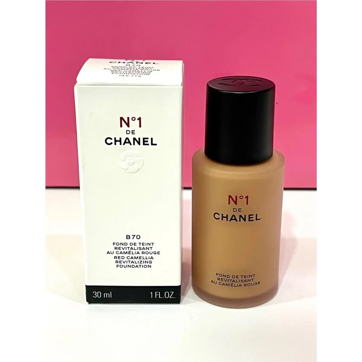 Chanel No.1 Red Camellia Revitalizing Foundation 1 fl.oz./30ml. Boxed - B70