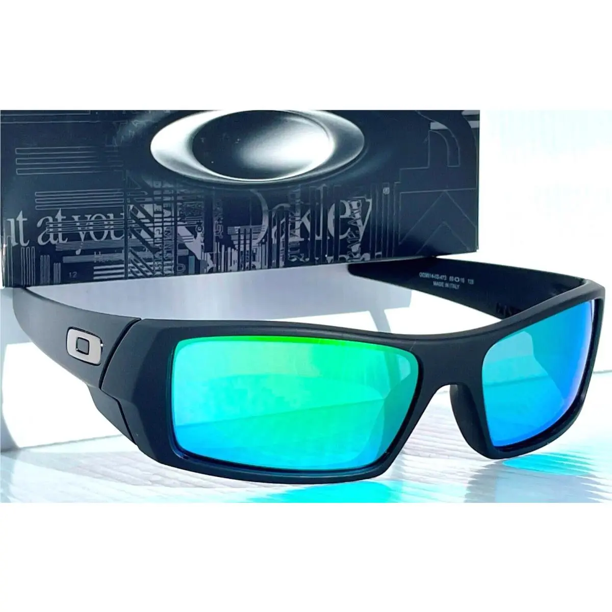Oakley Gascan Matte Black Polarized Galaxy Jade Lens Sunglass 9014 - Frame: Black, Lens: Green