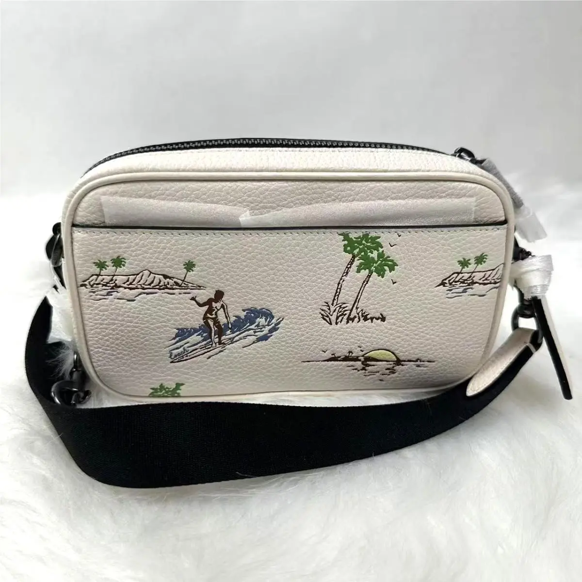 Coach Jayden Crossbody Bag with Surf Print In Leather/chalk CBI35
