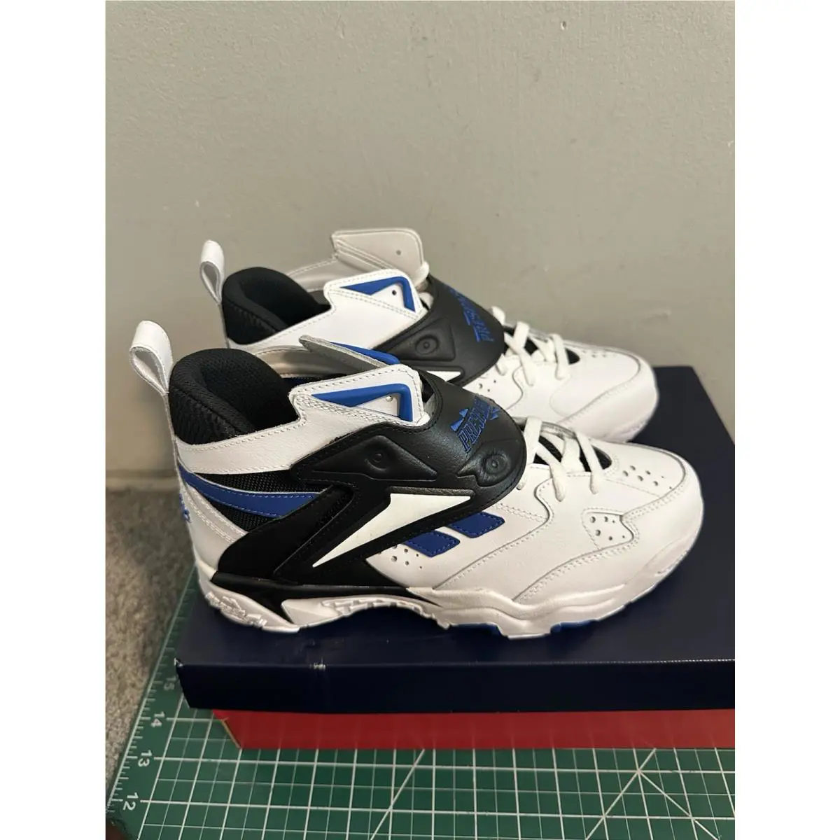 Reebok shoes - Reebok Preseason - Preseason - 100202789 - White (UPC: 197225431778) 1