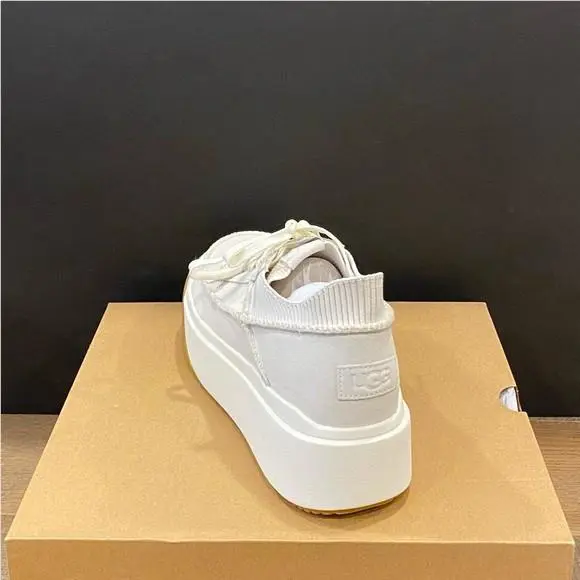 UGG shoes - EZ Duzzit - Duzzit - White 1