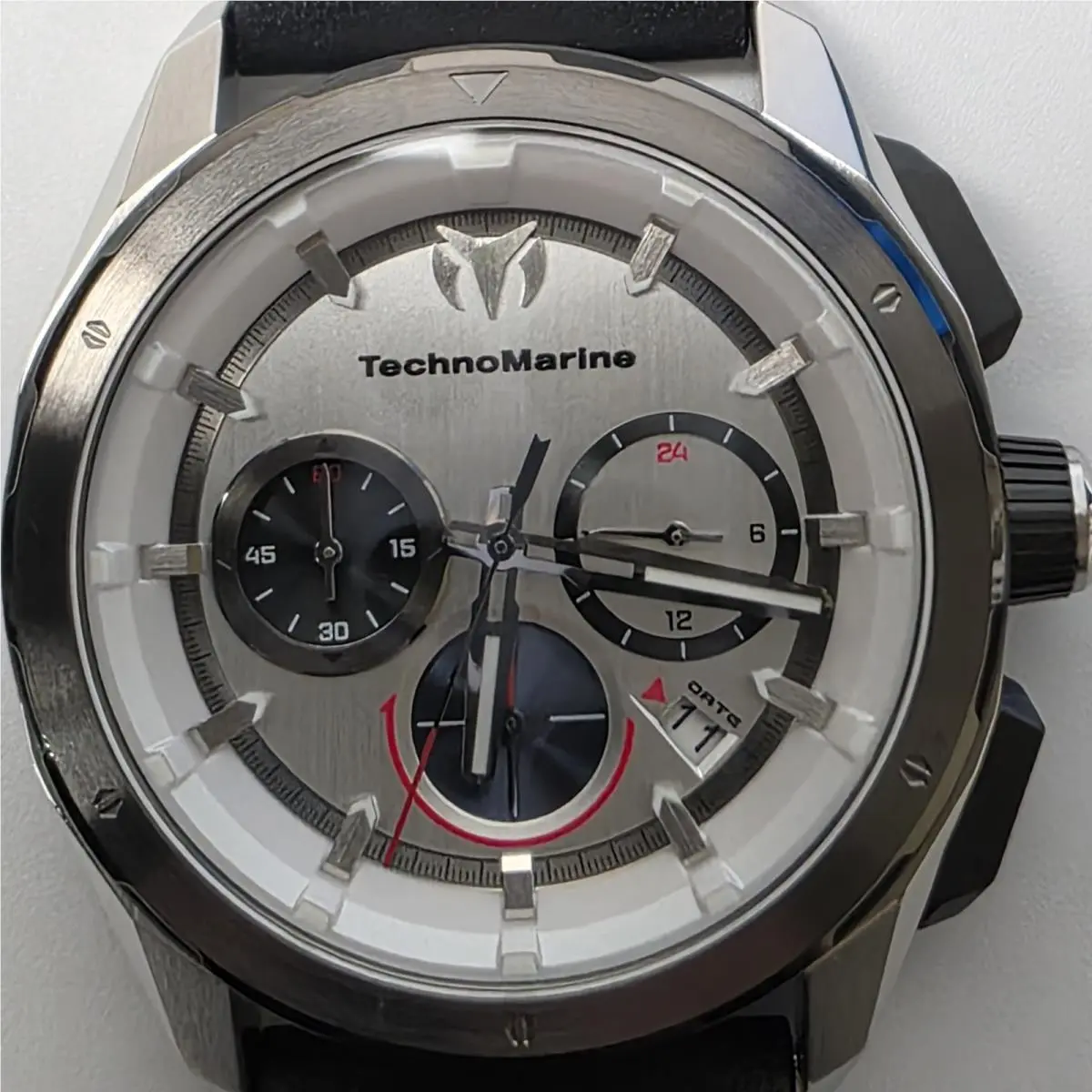 Technomarine Ocean Nomad Men`s Watch - 43mm Black- Waterproof Blue Case