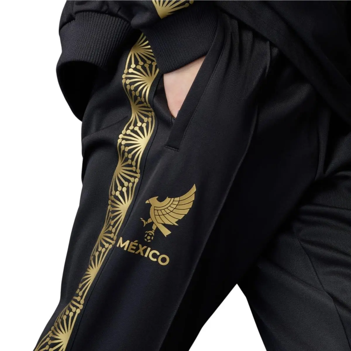Adidas clothing - Mexico Gold Track Suit - Mexico Gold Track Suit - Black 22