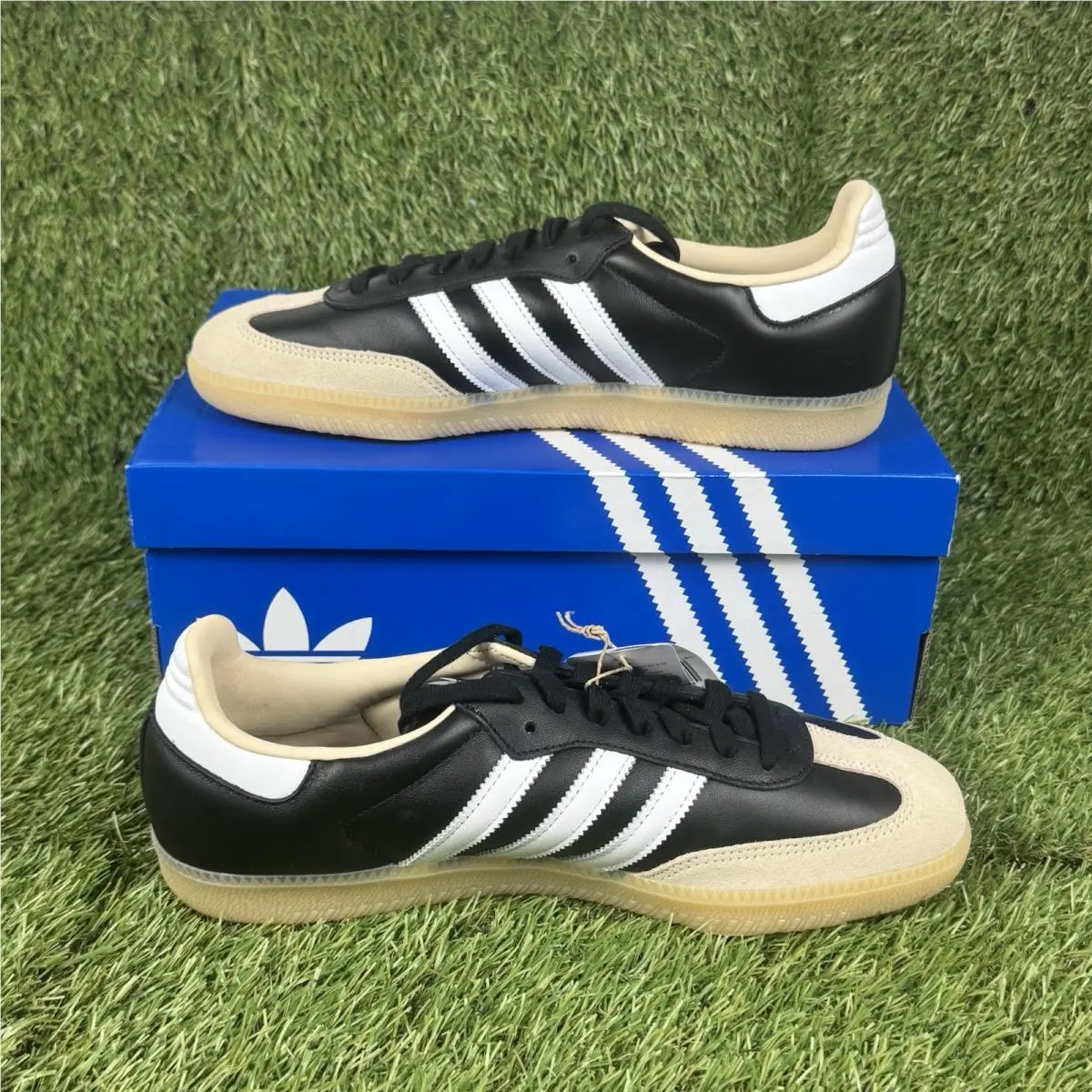 Adidas shoes - adidas Originals - Originals - JS3832 - Black 0