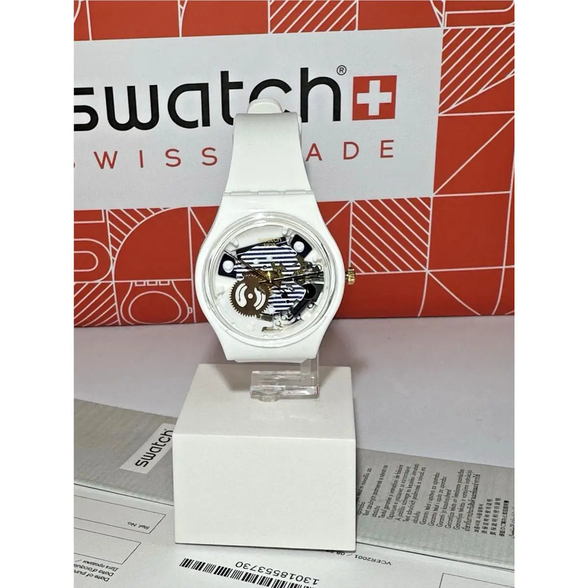 Limited Rare Swiss Swatch Mariniere Blue and White Silicone Watch GW169 34MM
