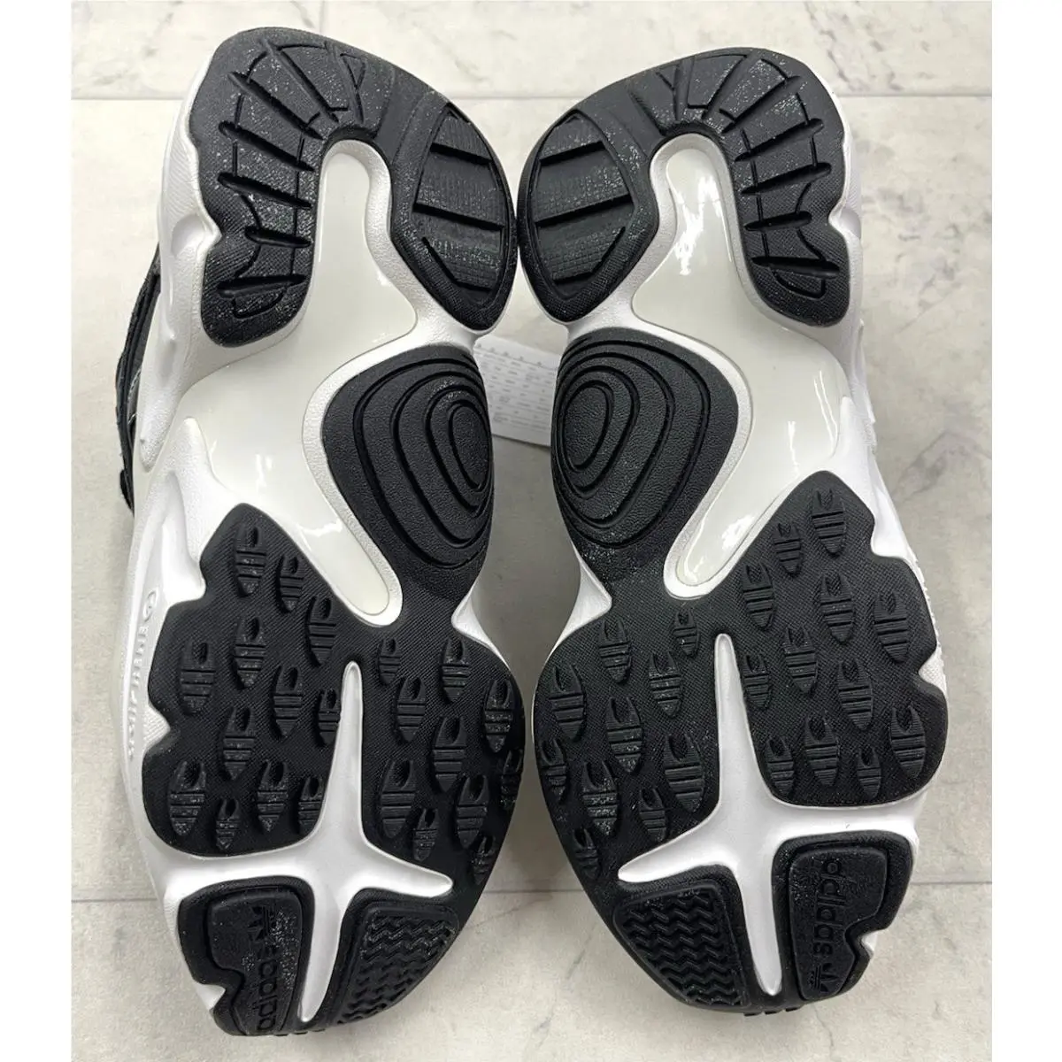 Adidas shoes - adidas Magmur Runner - Magmur Runner - Black 4