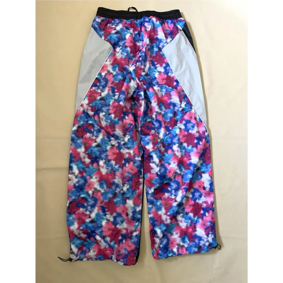 Adidas clothing - Multicolor (UPC: 0197610794921) 5