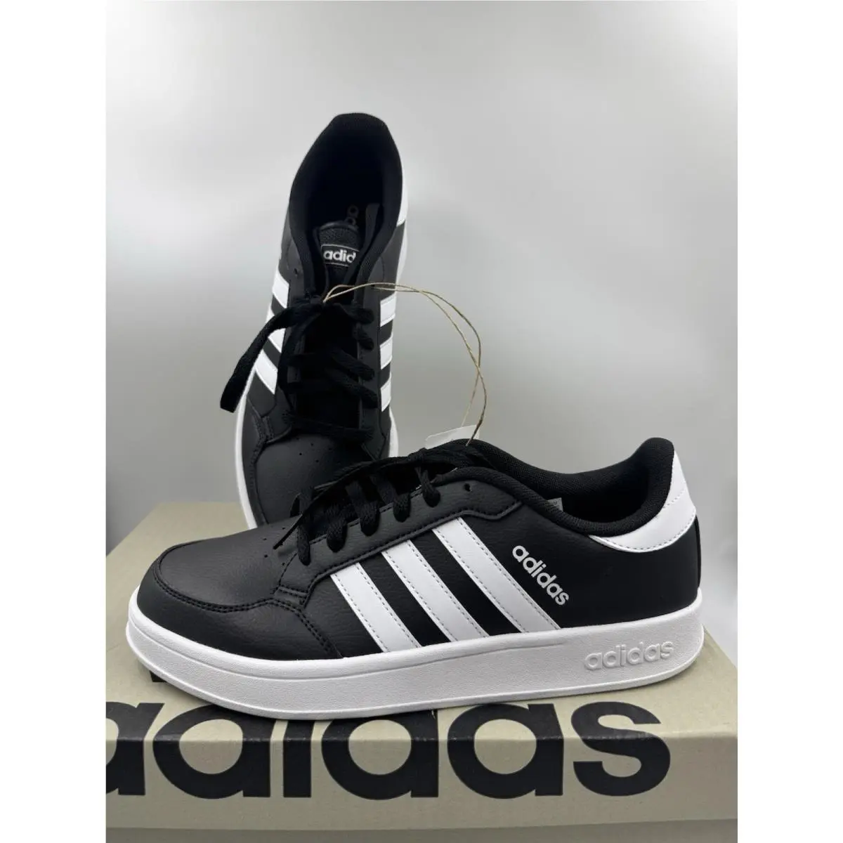 Men`s Adidas Breaknet Court Sneaker Shoes Size 9 Black/white FX8708