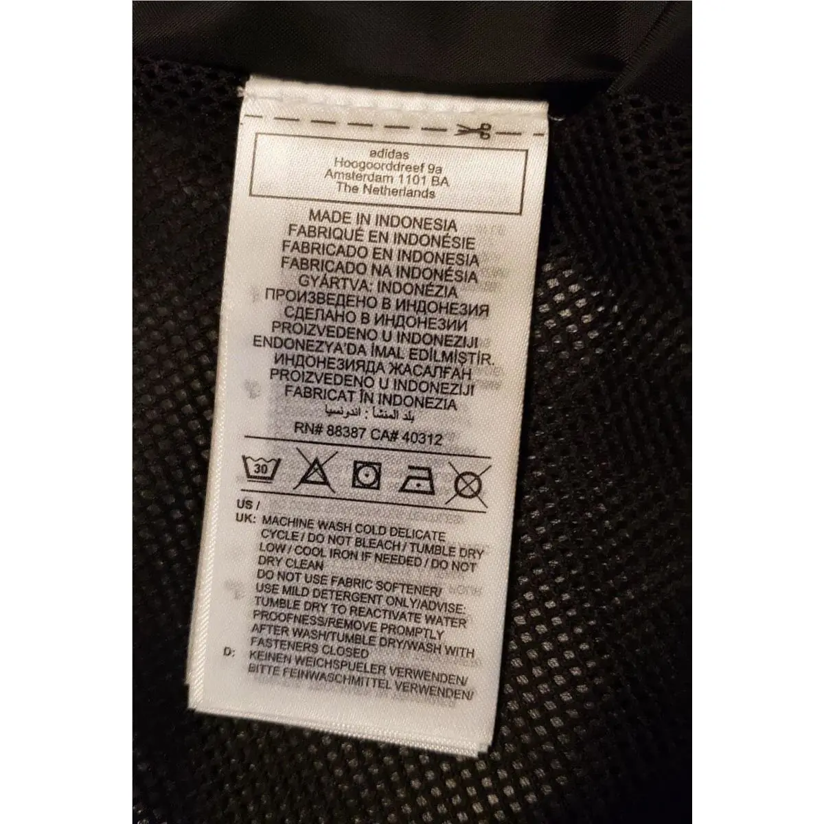 Adidas clothing - Black 5
