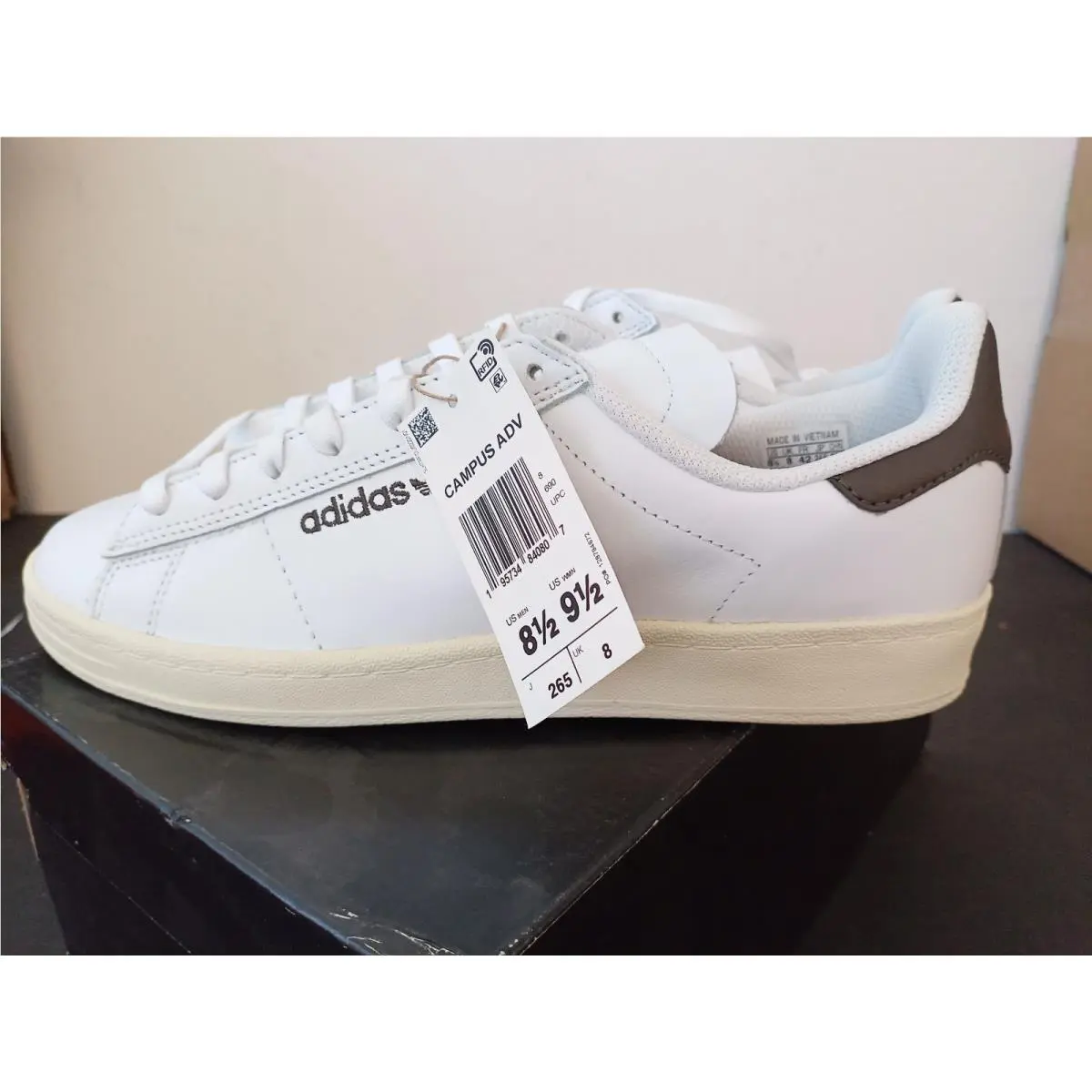 Adidas shoes - White (UPC: 195734840814) 4